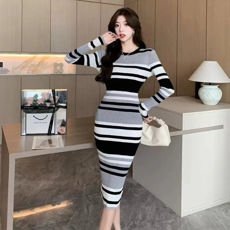 【Dress】ボーダー柄ニットワンピース　W14278