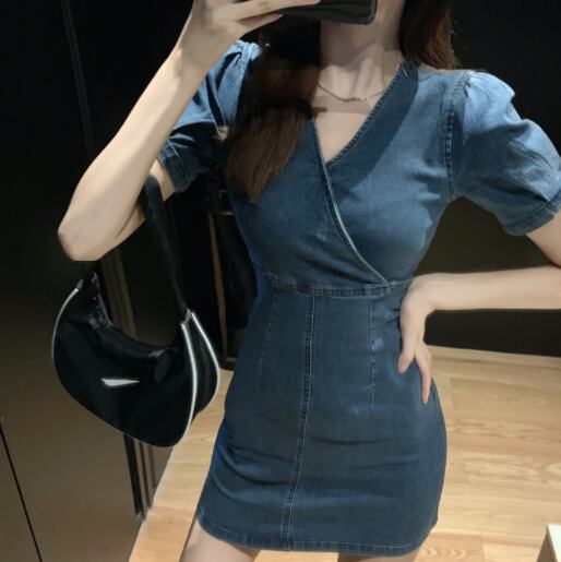 【dress】美人度アップ韓国系レトロVネックパフスリーブ気質デニムスカート
