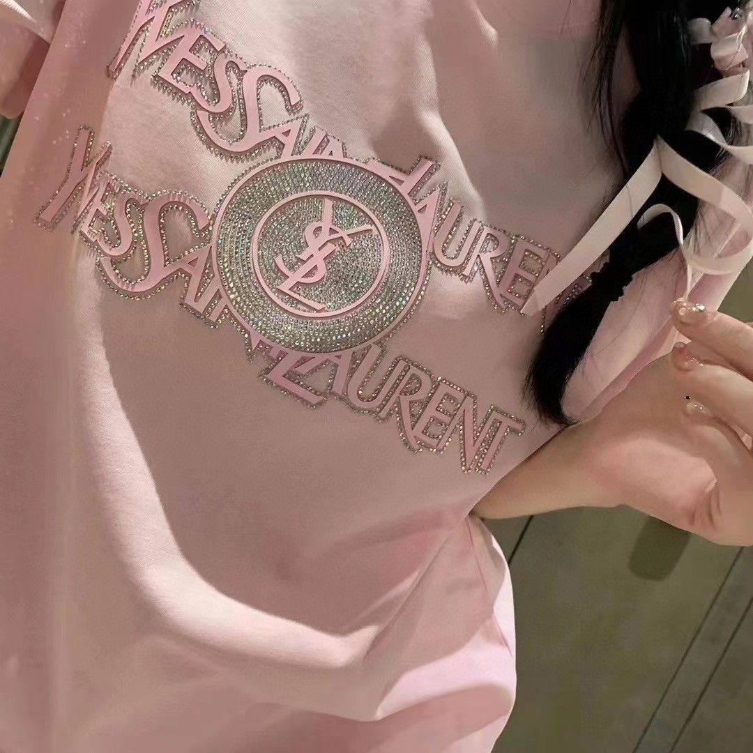 【Tops】ラインストーンTシャツ T01624