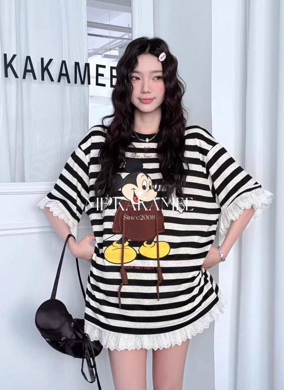 【Tops】キャラクターレースTシャツ T01354