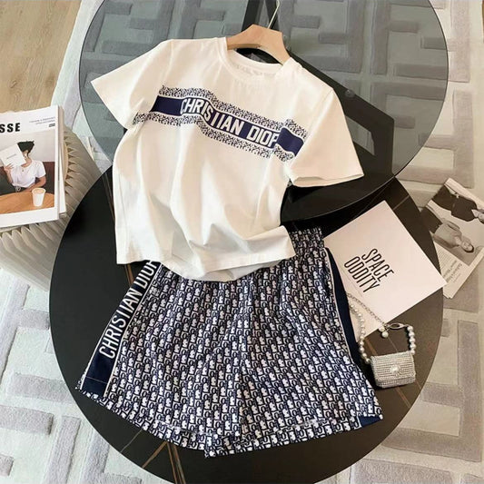 【Set】新入荷～半袖Tシャツ + パンツプリント2点セット　W10805