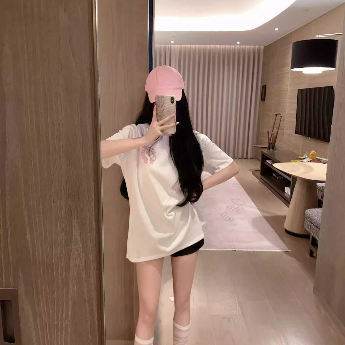 【Tops】キャラクターTシャツ T01633