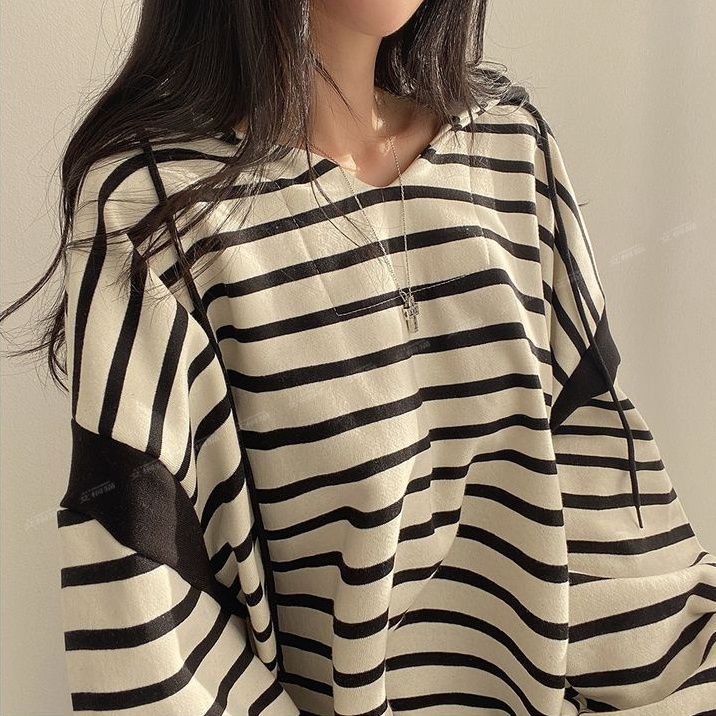 【Tops】人気フーディーパーカー T01261
