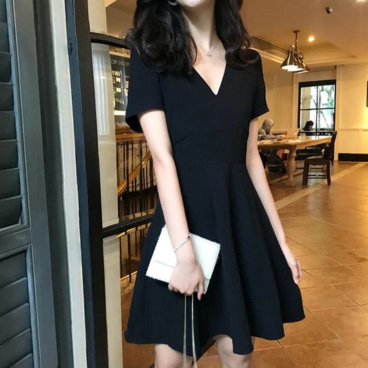 【dress】美人度アップ気質Vネック無地フリルスカート