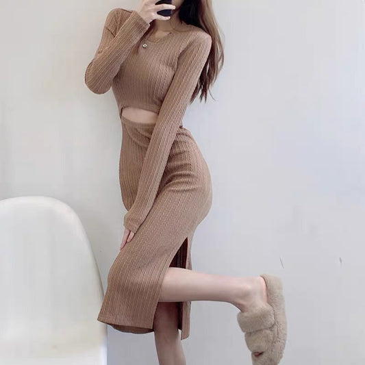 【Dress】透かし彫りスリットタイトニットワンピース   W8070